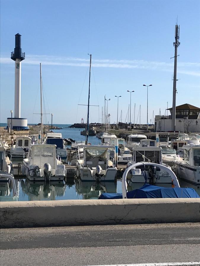 Saint-Pierre-La-Mer - Narbonne Plage Location T3 Climatisee 외부 사진